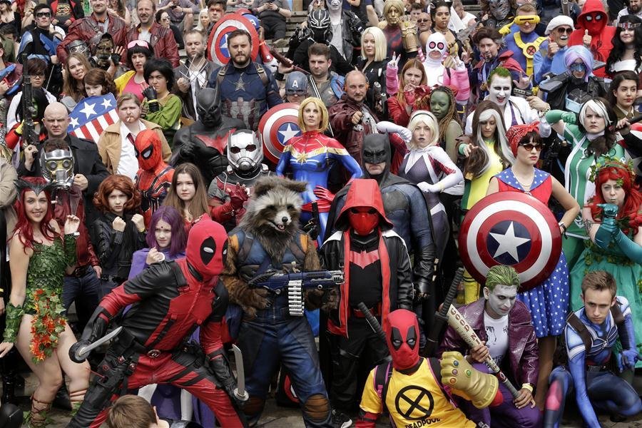 Stranger Strings Goes Animé